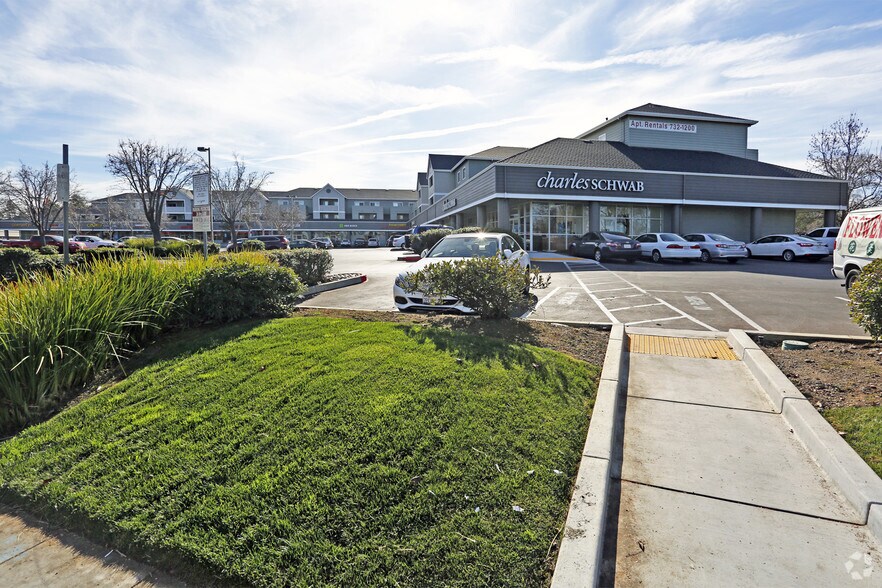 More Photos Of 438-474 E El Camino Real, Sunnyvale Apartments For Lease