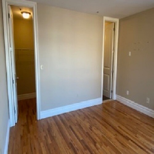 More Photos Of 520-528 Bay St, Staten Island Apartments For Lease