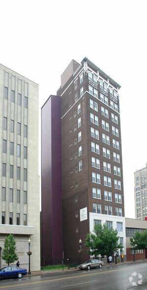 Primary Photo Of 915 State St, Erie Apartments For Sale