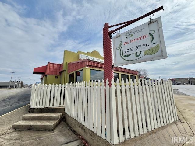 More Photos Of 171 N Broadway, Peru Restaurant For Sale