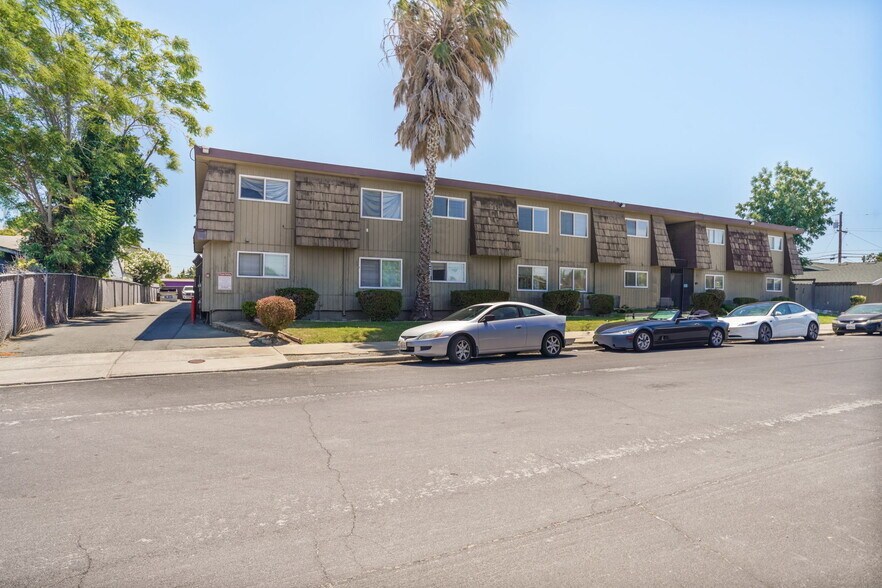 Primary Photo Of 1017 H St, Antioch Apartments For Sale