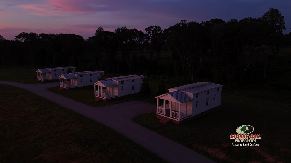 Primary Photo Of 2199 Roosterville Rd, Roopville Horse Stables For Sale