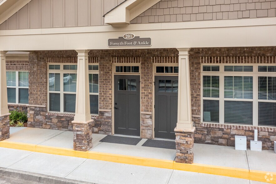 More Photos Of 102 Mary Alice Park Rd, Cumming Office For Lease