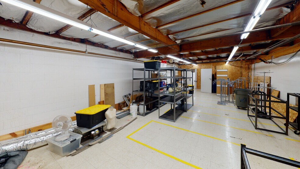 More Photos Of 960 S Santa Fe Ave, Vista Storefront For Sale