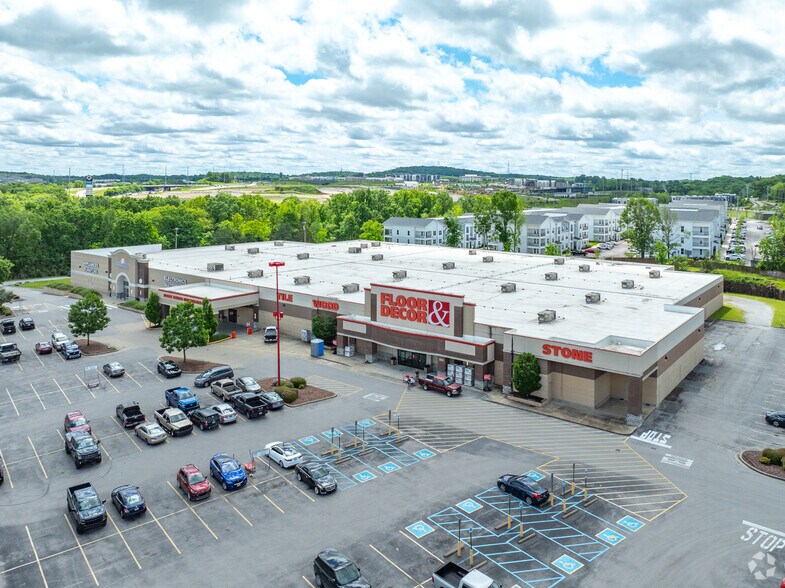 Primary Photo Of 5330 Cane Ridge Rd, Antioch Freestanding For Sale