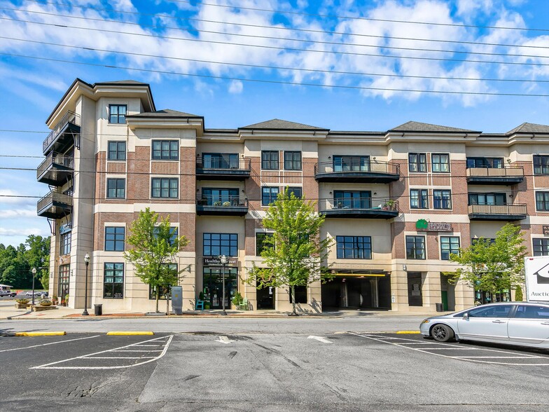 29 W French Broad St, Brevard, NC 28712 Apartments For Sale