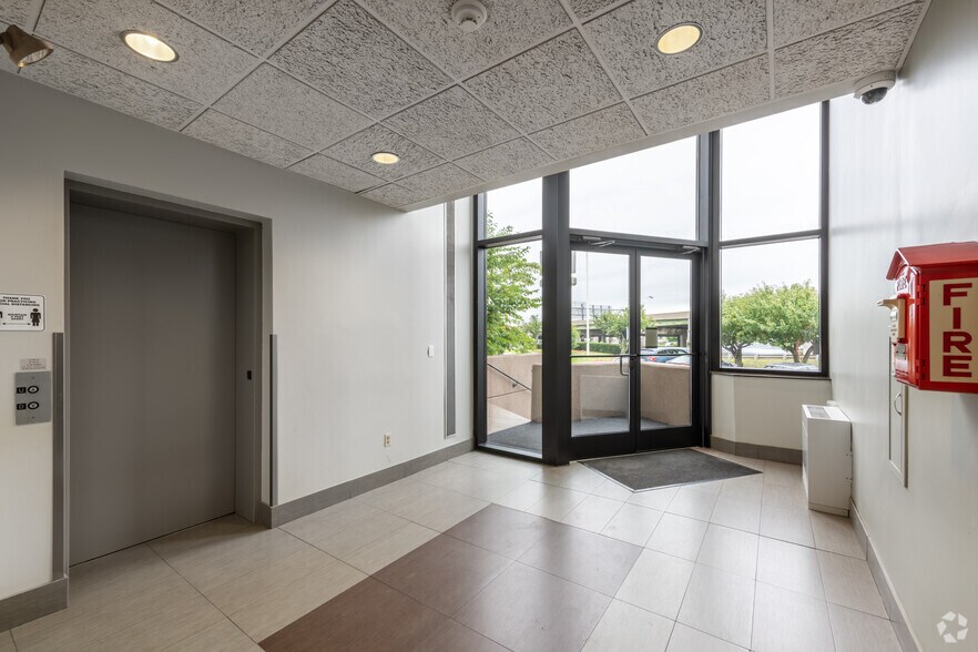 More Photos Of 50 Redfield St, Boston Office For Lease