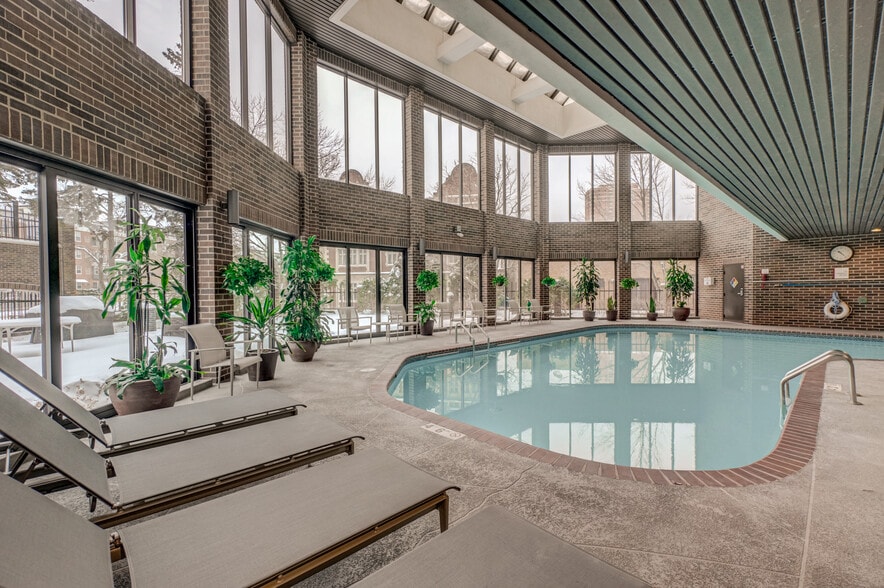 More Photos Of 1201 Yale Pl, Minneapolis Apartments For Sale