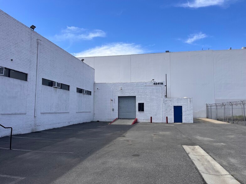 More Photos Of 4641 Pacific Blvd, Vernon Warehouse For Lease