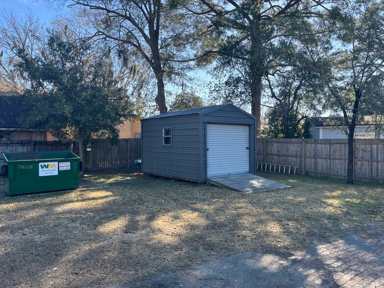 More Photos Of 3461 Peeler Rd, Jacksonville Sports And Entertainment For Sale