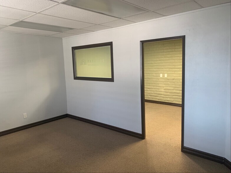 More Photos Of 3930 Utah St, San Diego Office For Lease