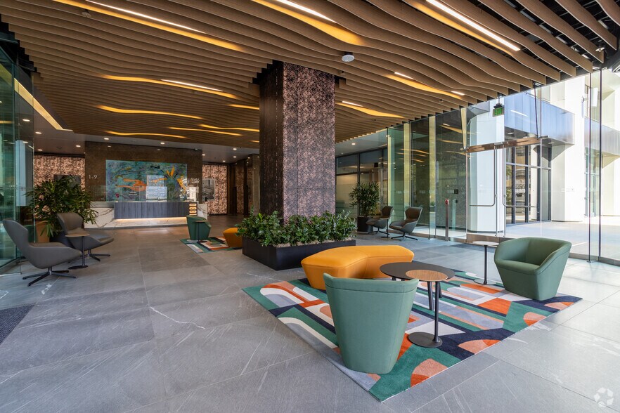 More Photos Of 1880 Century Park E, Los Angeles Office For Lease