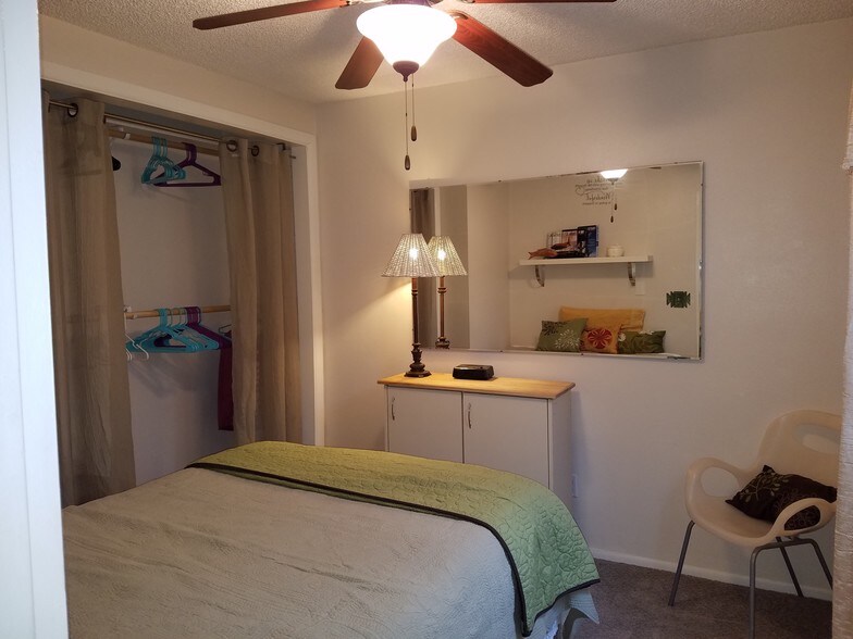 More Photos Of 1123 Cross St SE, Salem Apartments For Sale