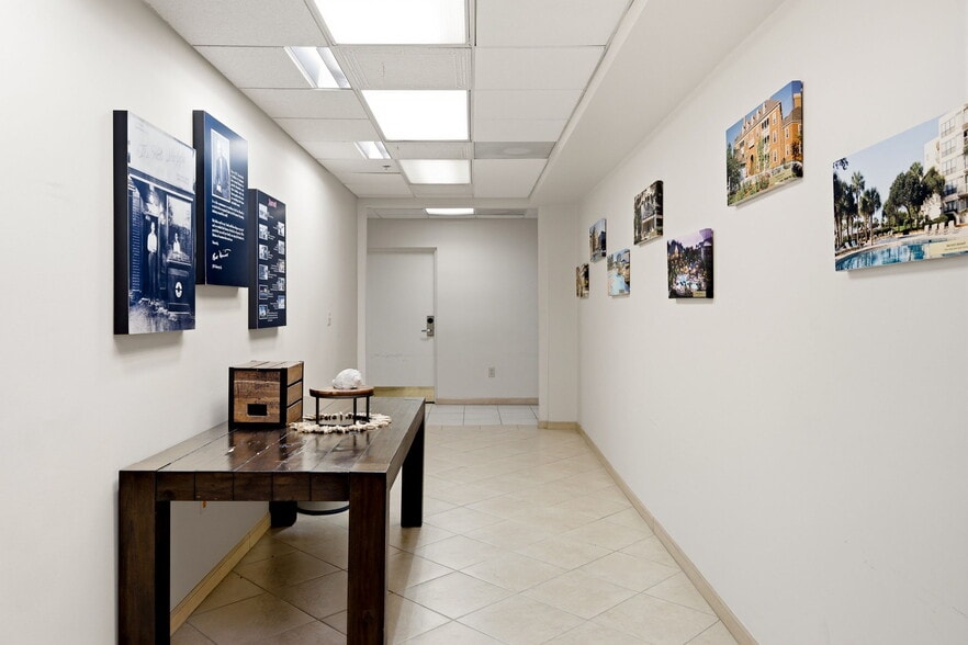 More Photos Of 1044 William Hilton Pky, Hilton Head Island Office For Sale