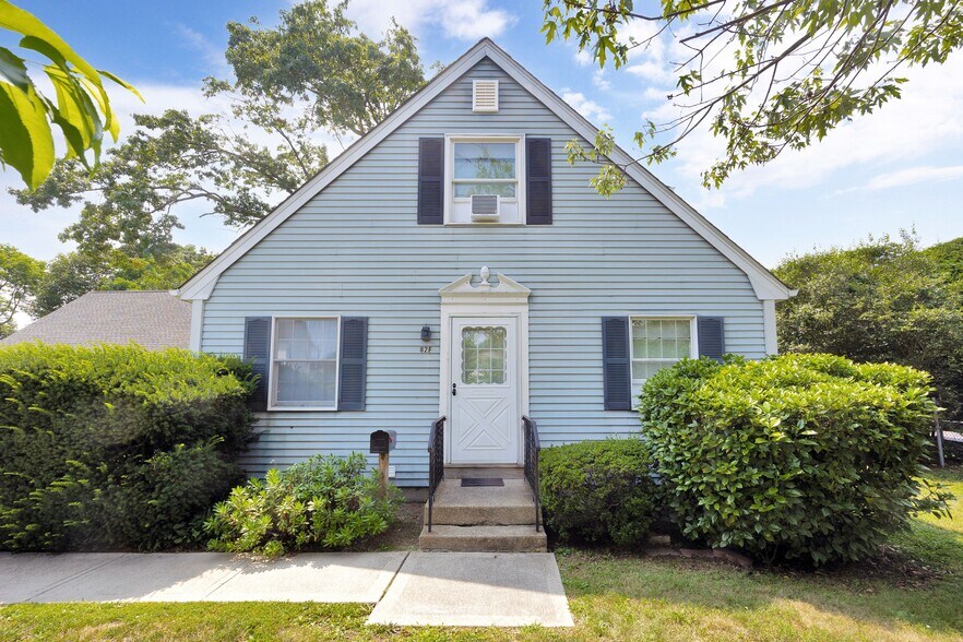 More Photos Of 80-86 Broadway, Amityville Apartments For Sale