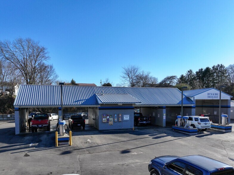 More Photos Of 821 Boyds Creek Hwy, Seymour Self Storage For Sale