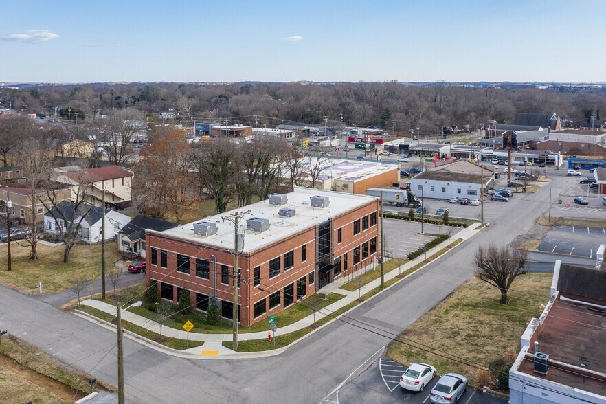 More Photos Of 2540 Park Dr, Nashville Office Residential For Lease