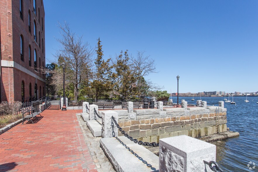 More Photos Of 2 Atlantic Ave, Boston Office For Lease