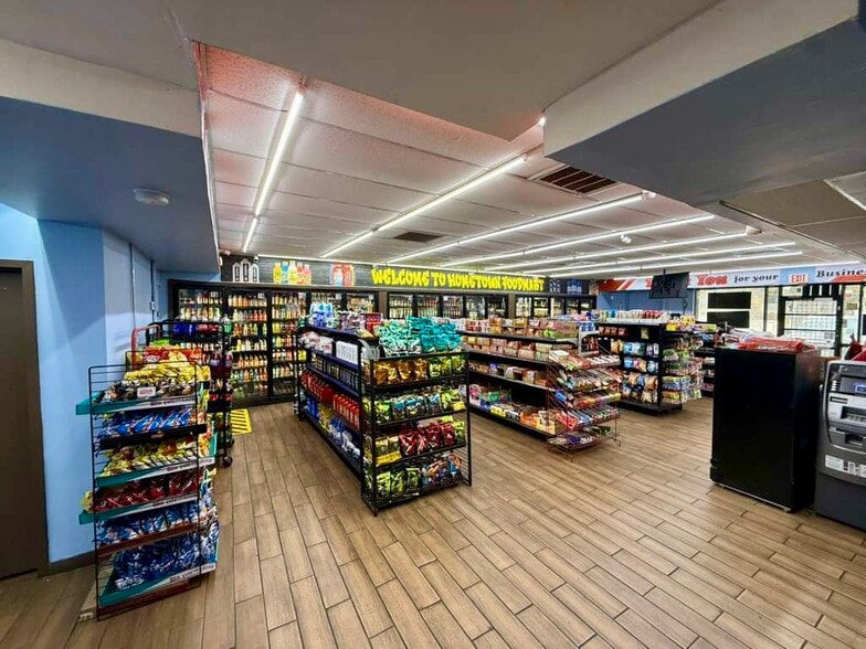 More Photos Of 2565 Candler Rd, Decatur Freestanding For Sale