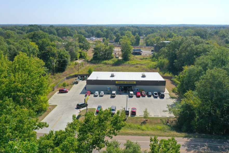 Primary Photo Of 48 Highway 51, Pickens Convenience Store For Sale