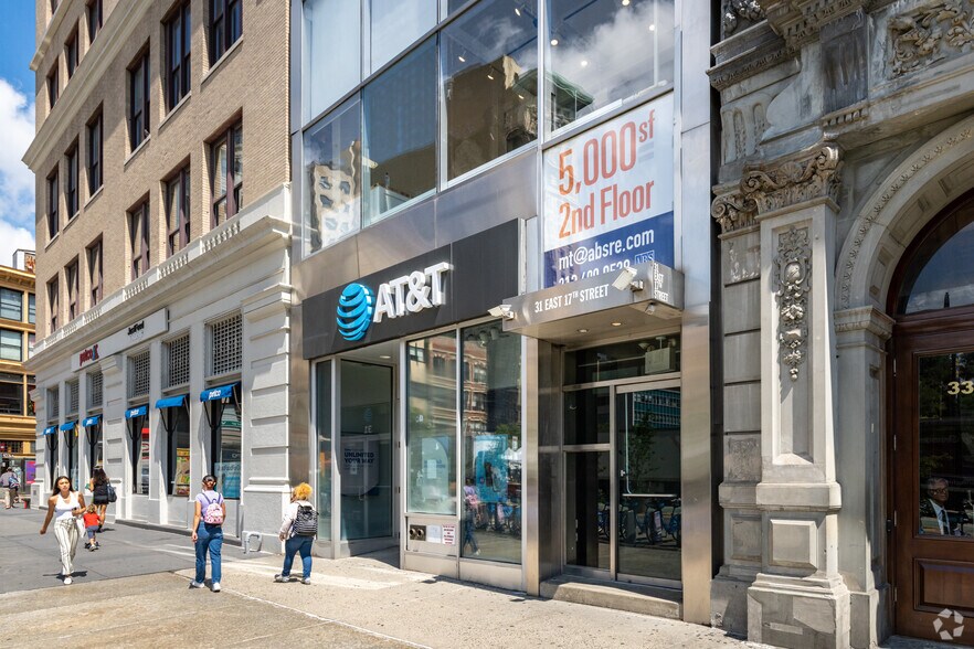 More Photos Of 31 E 17th St, New York Storefront For Lease