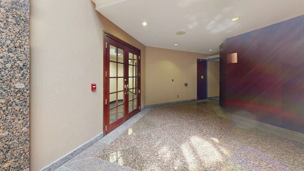 More Photos Of 30 Merchant St, Springdale Office For Lease