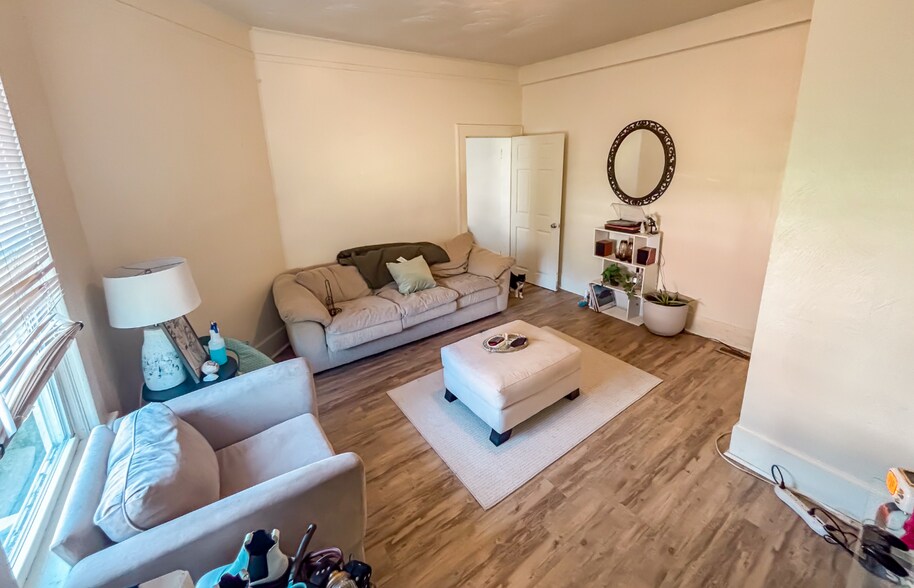 More Photos Of 433 Albemarle Ave SW, Roanoke Apartments For Sale