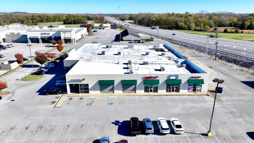 More Photos Of 4000 Fort Campbell Blvd, Hopkinsville Unknown For Lease