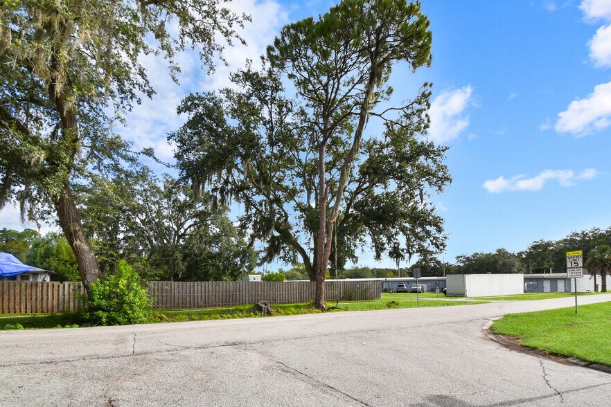 More Photos Of 5798-5816 St Augustine Rd, Jacksonville Unknown For Lease