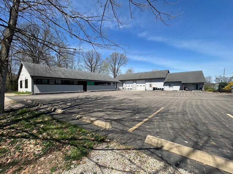 More Photos Of 1987 Coffman Rd, Newark Warehouse For Sale