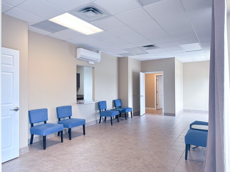 More Photos Of 8400 Astronaut Blvd, Cape Canaveral Medical For Lease