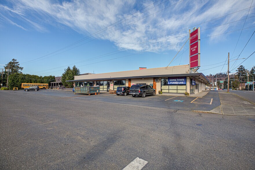 More Photos Of 3504-3536 NE 3rd Ave, Camas General Retail For Lease