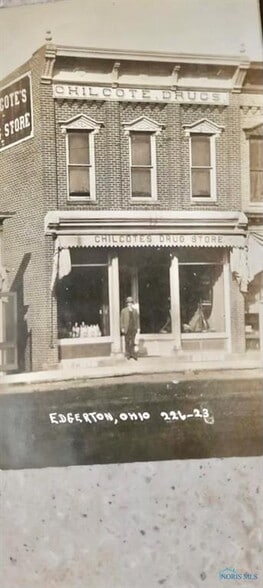 More Photos Of 123 N Michigan Ave, Edgerton Storefront Retail Office For Sale