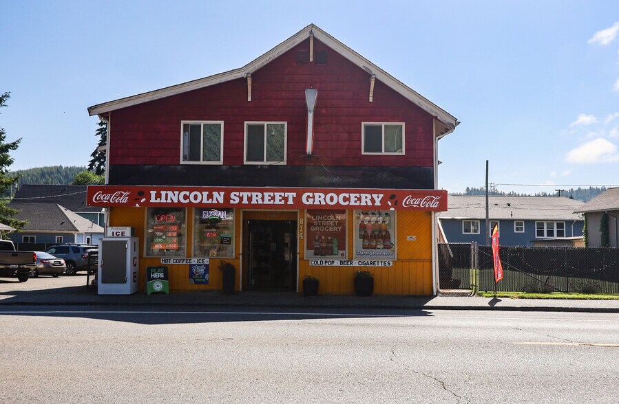 More Photos Of 814 Lincoln St, Hoquiam General Retail For Sale