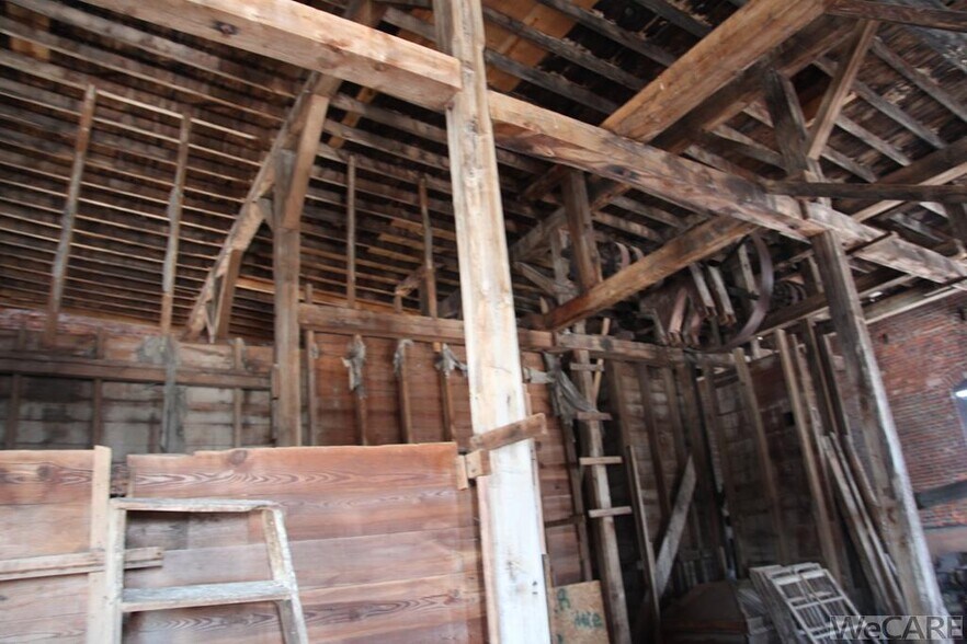 More Photos Of 203 S Main St, Mount Victory Manufacturing For Sale