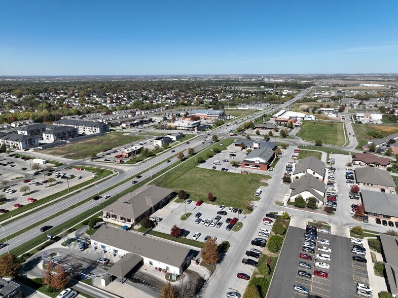 More Photos Of 1721 N 86th St, Lincoln Land For Sale