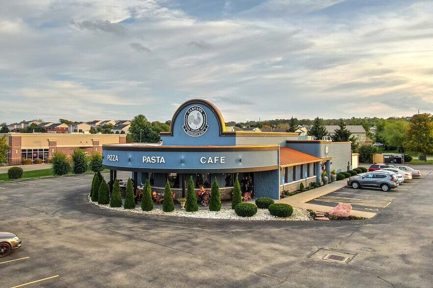 Primary Photo Of 6765 Dixie Hwy, Fairfield Restaurant For Lease