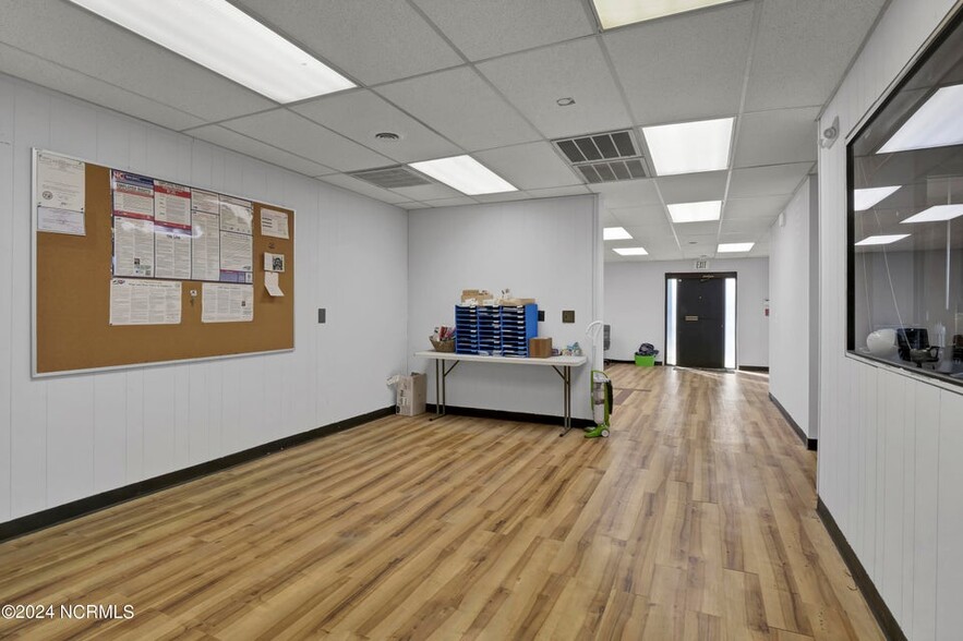 More Photos Of 813 S 16th St, Wilmington Office For Lease