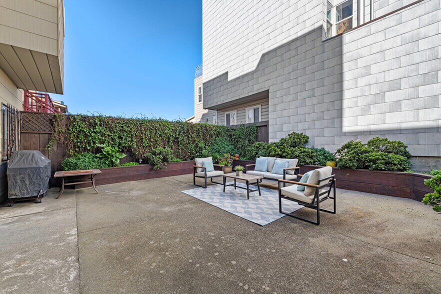 More Photos Of 4606 Cabrillo St, San Francisco Apartments For Sale