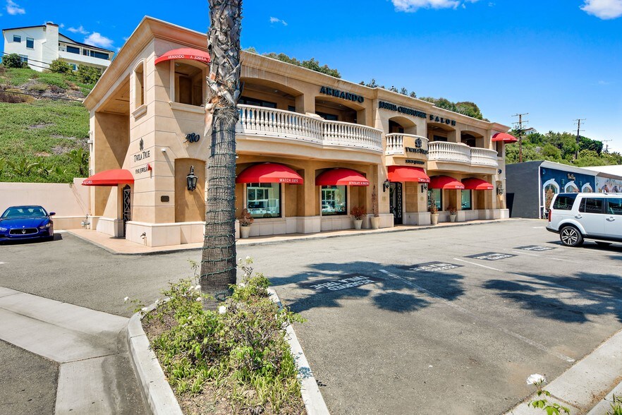 More Photos Of 980-982 W Coast Hwy, Newport Beach Loft Creative Space For Lease