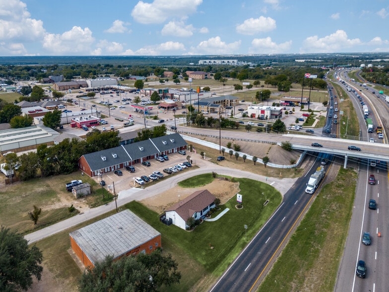 More Photos Of 101 E Us-80 Hwy, Forney Freestanding For Sale