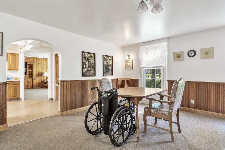 More Photos Of 121 S 5th St, Evansville Assisted Living For Sale