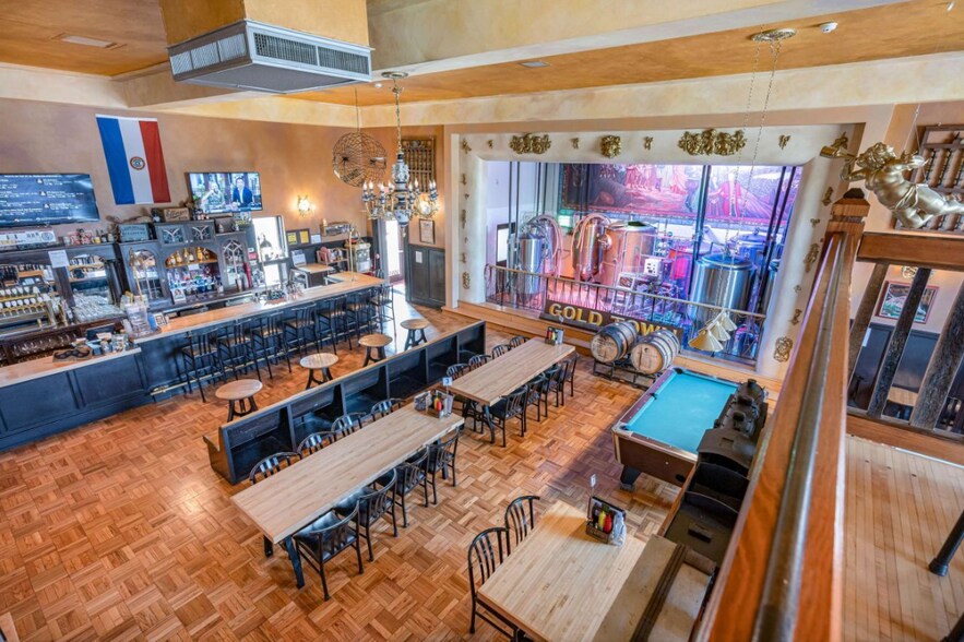 More Photos Of 623 Broadway St, Baraboo Specialty For Sale