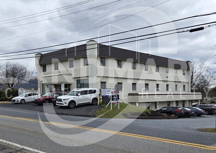Primary Photo Of 4601 Locust Ln, Harrisburg Medical For Lease