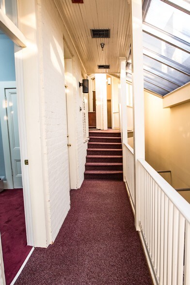 More Photos Of 833 Baronne St, New Orleans Office Residential For Sale