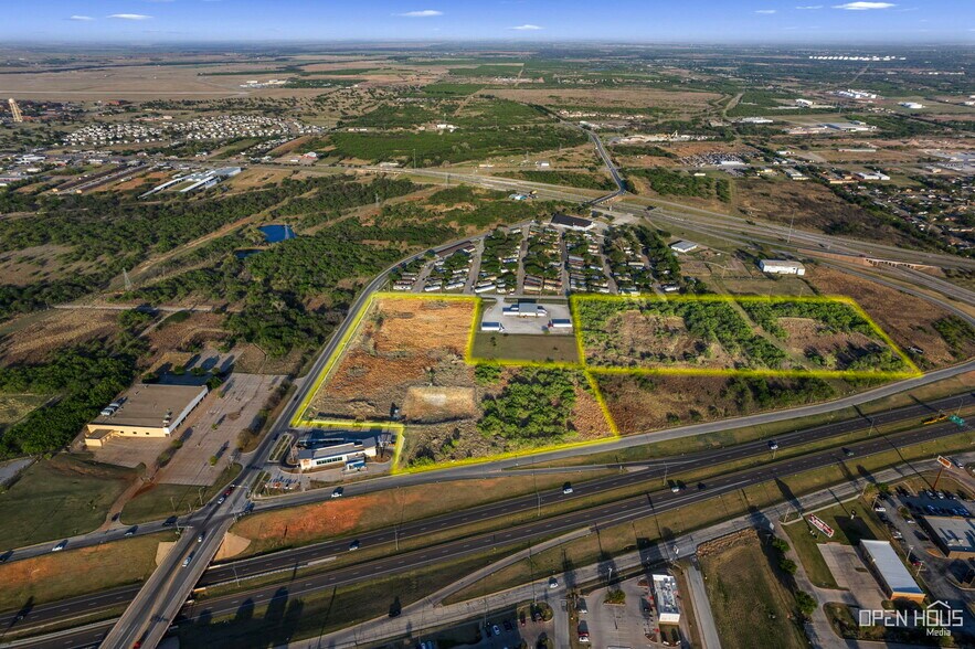More Photos Of 2221 Airport Dr, Wichita Falls Land For Sale