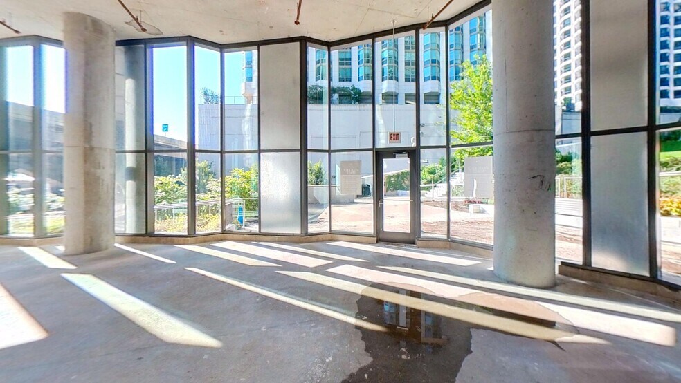 More Photos Of 211 N Harbor Dr, Chicago Apartments For Lease