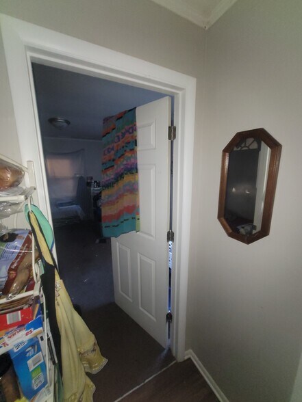 More Photos Of 1458 W 32nd St, Indianapolis Apartments For Sale