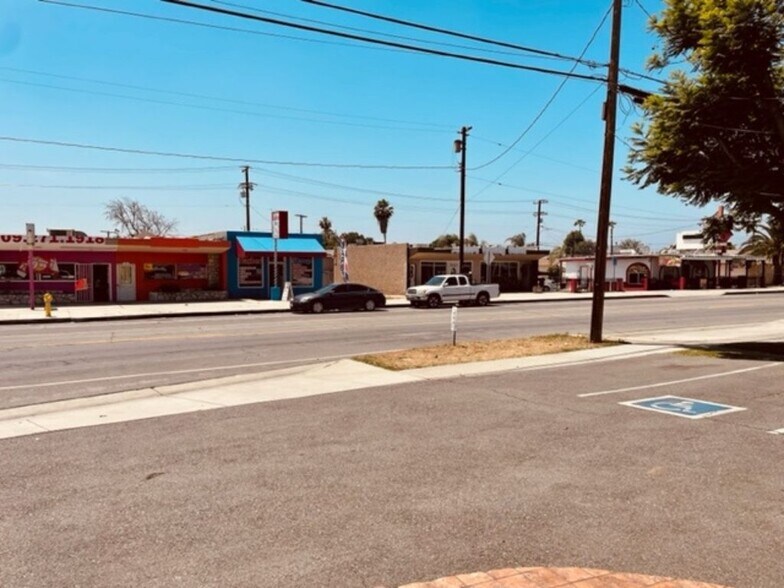 More Photos Of 1033 E 4th St, Ontario Medical For Lease