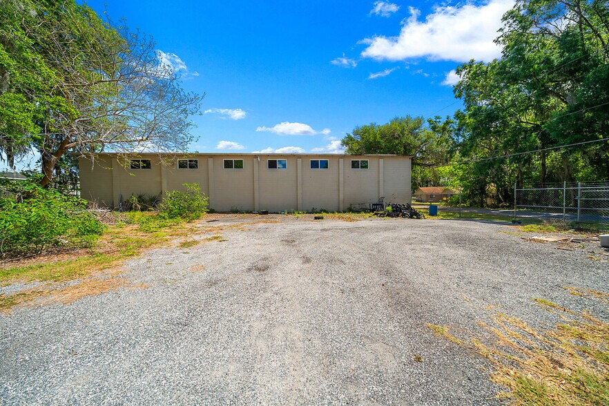 More Photos Of 4450 S Pine Ave, Ocala Warehouse For Sale
